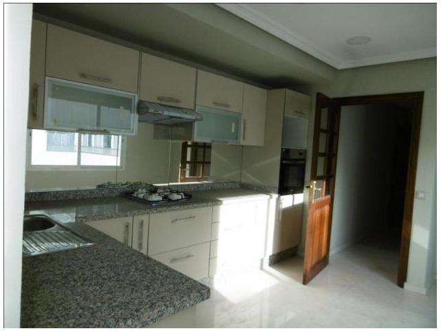 Photo Bel appartement de 211 m² à Maârif image 4/6