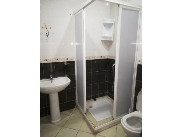 Photo bel appartement vide pour location longue durée image 4/6