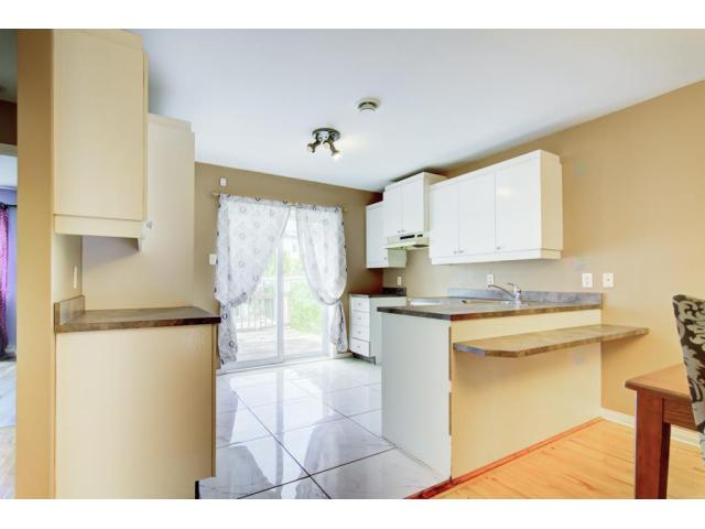 Photo Belle maison rénovée et clé en main Quartier St-François (Laval, Quebec) image 4/6