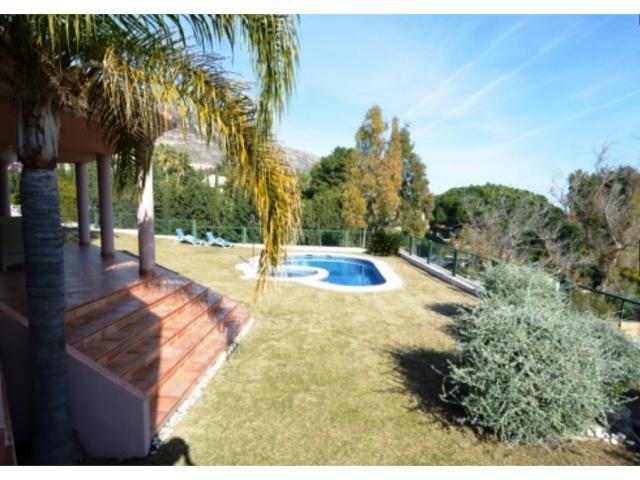 Photo belle villa a vendre a benalmadena! image 4/5