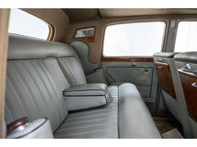 Photo Bentley R-Type Standard Steel Saloon '54 CHb18xf image 4/6