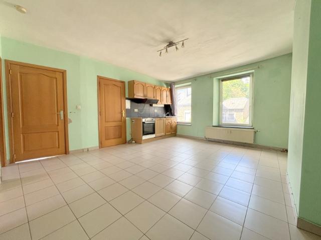 Photo Bertrix centre: immeuble de rapport, 5 appartements, centre. image 4/4