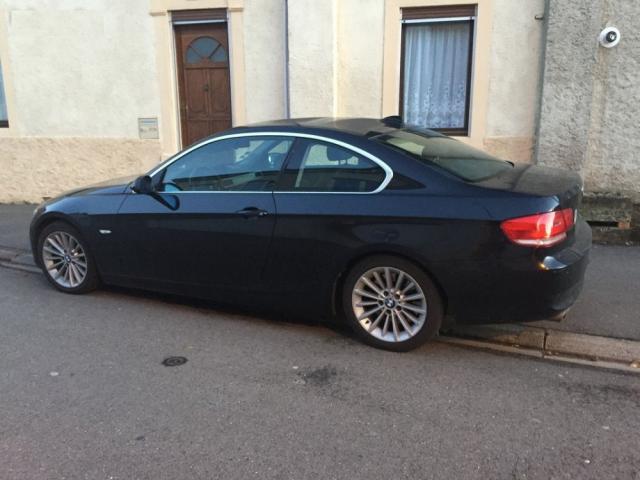 Photo BMW série 3 coupé 3.0L 197 cv 325D PACK sport image 4/6