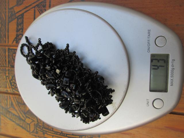 Photo Bracelet  corail noir image 4/4