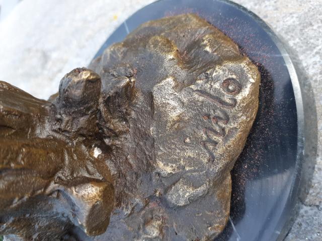 Photo BRONZE SIGNE SUR SOCLE MARBRE (l'envol de la chouette) image 4/6
