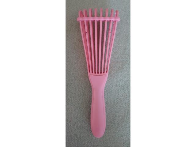 Photo Brosse démêlante image 4/6