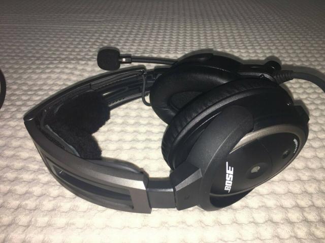 Photo Casque d'aviation Bose A20 avec Bluetooth, double prise, câble droit image 4/6