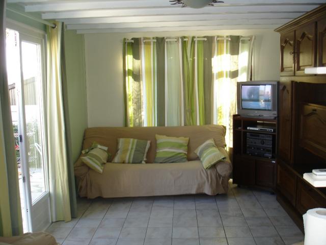 Photo chalet/mobile home dans résidence de loisirs DOMAINE DES BAUX image 4/6