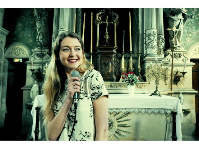 Photo Chanteuse pour cérémonie de mariage • BRETAGNE Vannes Lorient image 4/6