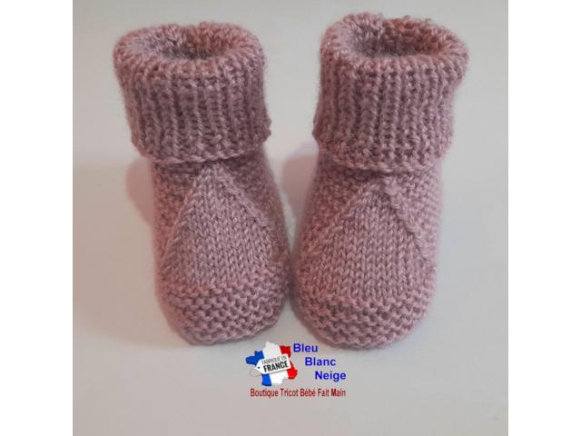 Photo Chaussons TRIANGLE tricotés main layette bébé image 4/6