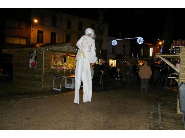 Photo Clown, artiste de rue, mime, statue vivante,échassier, faux serveur, image 4/6
