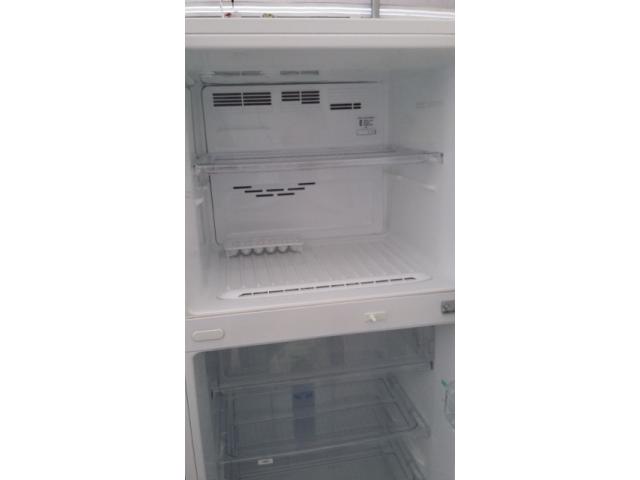 Photo Combiné frigo-réfrigérateur image 4/6
