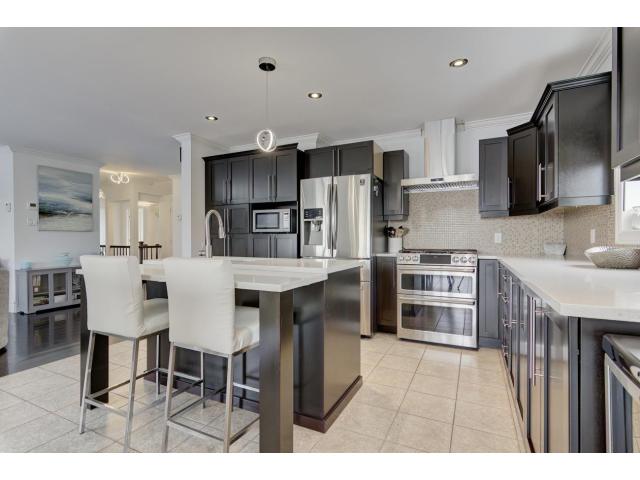 Photo Condo de luxe sur 2 niveaux avec cour privée à Mascouche (Quebec) image 4/6