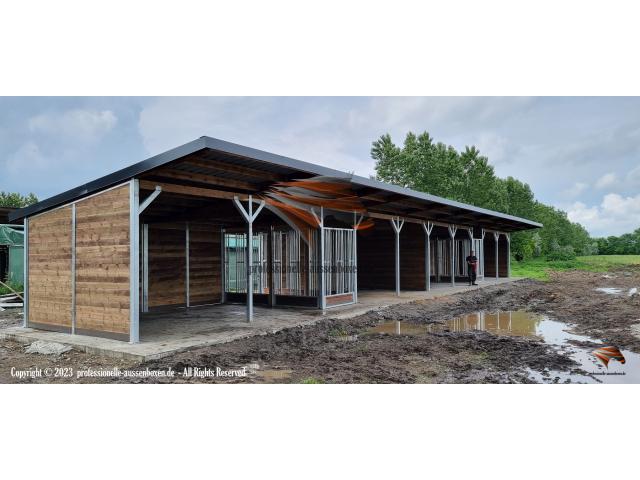 Photo Construire une écurie moderne & Boxes pour chevaux et Abris image 4/6