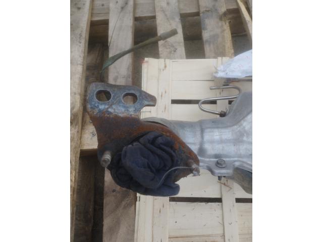 Photo CONVERTISSEUR CATALYTIQUE  SUBARU IMPREZA / FORESTER image 4/4