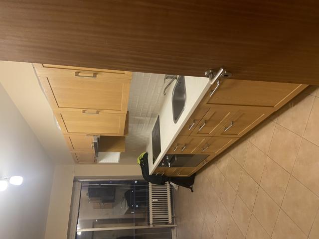 Photo Cuisine IKEA + buffet blanc + électroménager inclus image 4/4