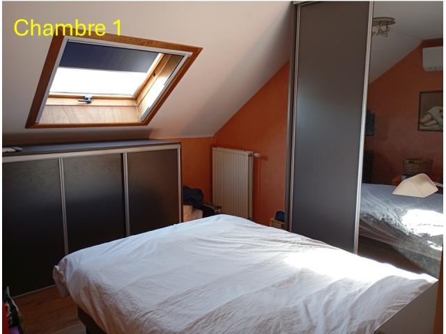 Photo Dans un clos, maison récente orientée sud-ouest image 4/6
