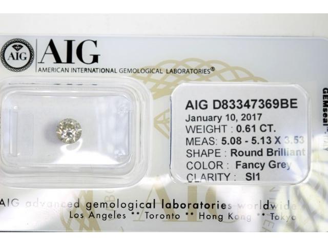 Photo Diamant gris fancy – 0,61 ct, SI1 image 4/6