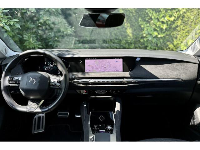 Photo DS Automobiles DS 4 1.6 E-TENSE Performance Line PHEV - 06 2022 image 4/6
