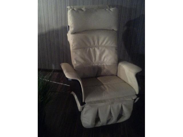 Photo Fauteuil massant Aurazen – neuf – déstockage – dernières pièces image 4/4
