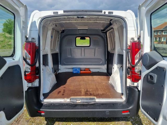 Photo Fiat Scudo L1h1 4/2015 1.6jtd 90cv 66kw euro5b 147000km.. image 4/6