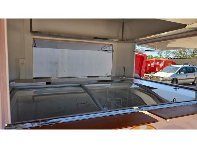 Photo Food Truck Vintage Premium image 4/6
