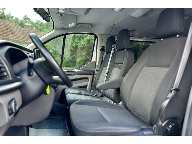 Photo Ford Transit Custom 2.0 DCi 9pl. - 11 2022 image 4/6