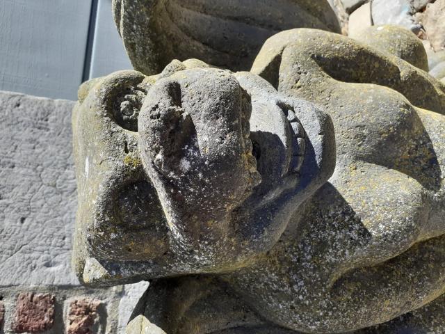 Photo GRANDE GARGOUILLE EN PIERRE PATINEE image 4/6