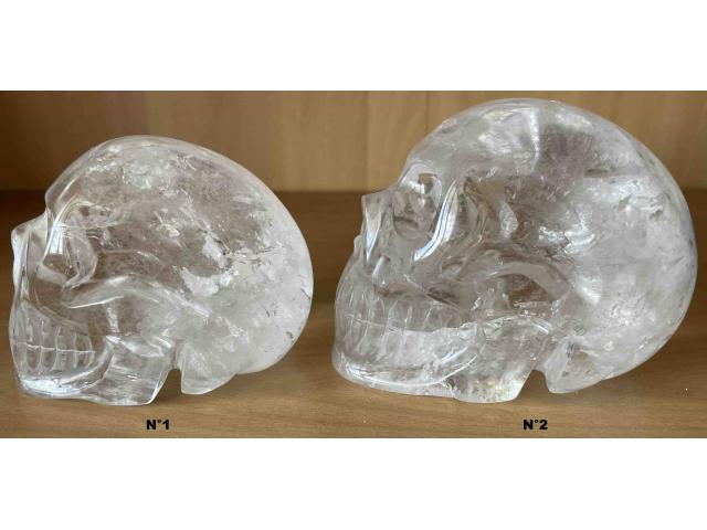 Photo Gros crâne en cristal de roche - H: 8 ou 9 cm image 4/4