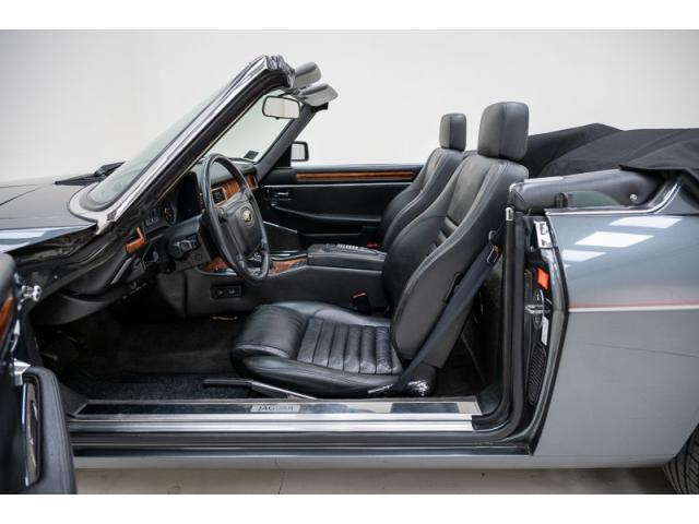 Photo Jaguar XJS V12 Convertible '90 CH76683 image 4/6