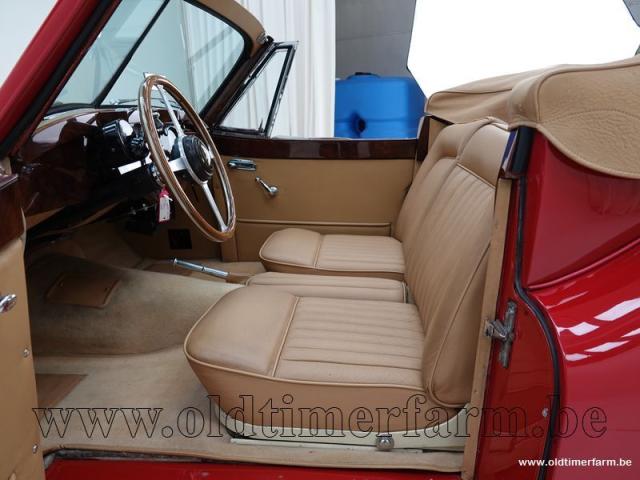 Photo Jaguar XK140 DHC Automatic '57 CH41bw image 4/6