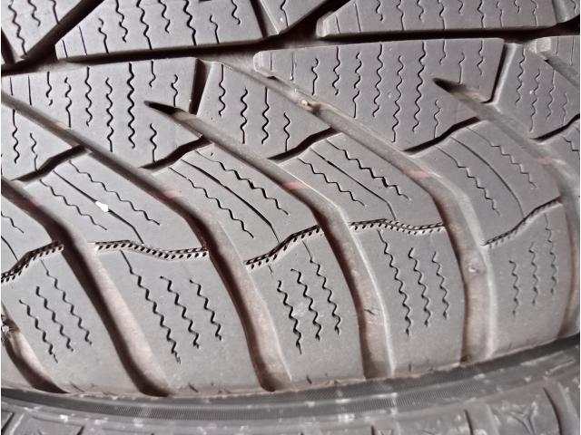 Photo Jantes pneus hiver capteurs pour BMW série 1 image 4/4