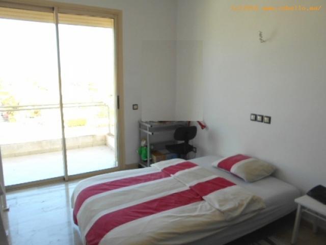 Photo Joli appartement avec terrasse en location à Rabat Hay Riyad image 4/5