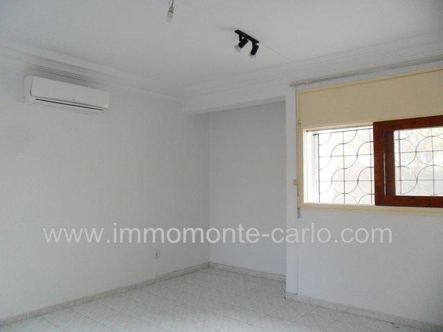 Photo Jolie villa au quartier Souissi RABAT image 4/6
