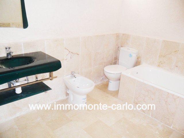 Photo Jolie villa neuve à louer à Rabat au quartier Souissi image 4/4