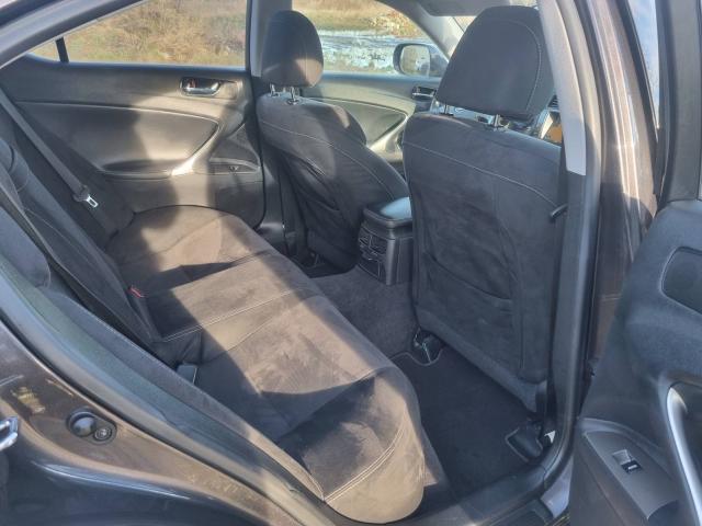 Photo Lexus is220d 177cv 130kw Gps Airco Cruise jantes alu. image 4/6