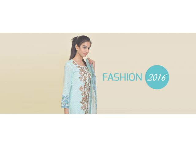 Photo Light Blue Color With Embroidery Three Piece Lawn Suit image 4/4