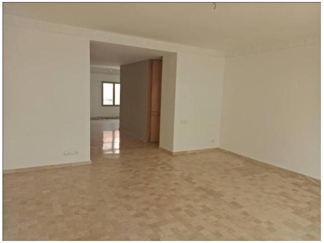 Photo LOCATION LONGUE DUREE VIDE TRIANGLE D OR image 4/6