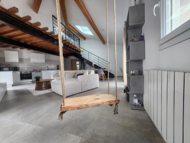 Photo Loft haut de gamme état neuf de 77 m² avec garage double image 4/6