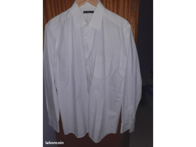 Photo Lot 2 Chemises de Marque image 4/4