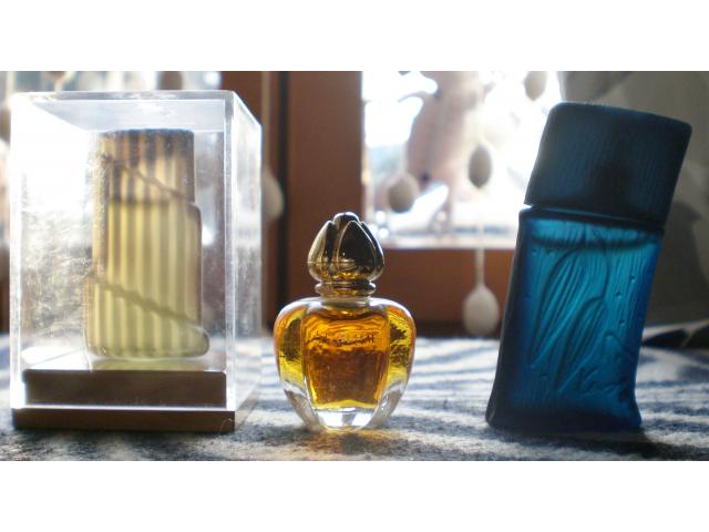 Photo lot de 4 miniatures de parfum image 4/6