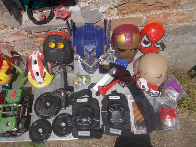 Photo lot  de masque divers faire prix image 4/4