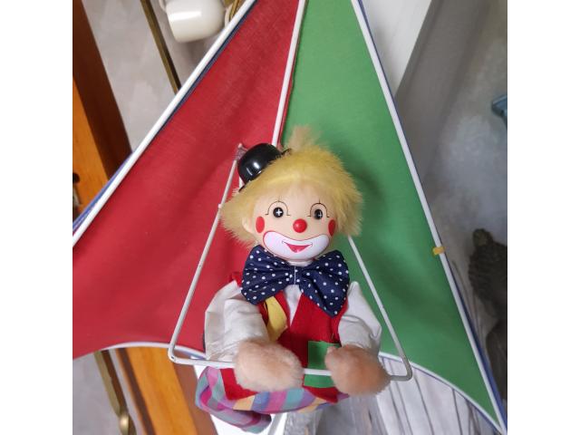 Photo Lusre "clown en parapente" image 4/5
