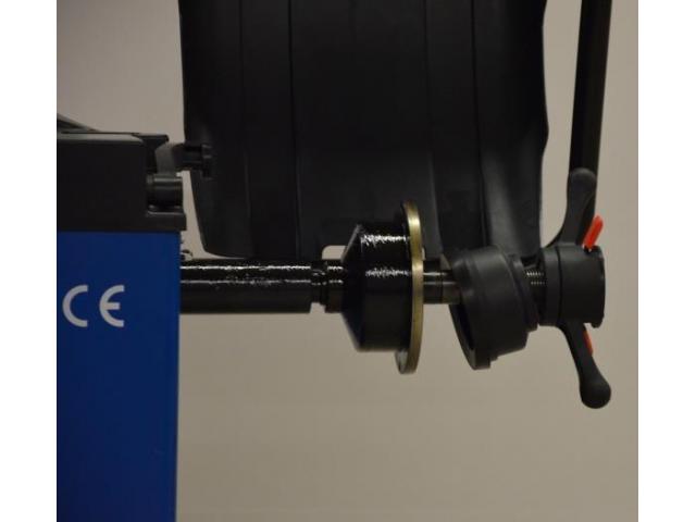 Photo machine equilibreuse a pneus TB01 de 10 A 24  semie auto image 4/6
