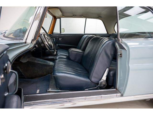 Photo Mercedes-Benz 280 SE '68 CH00479 image 4/6