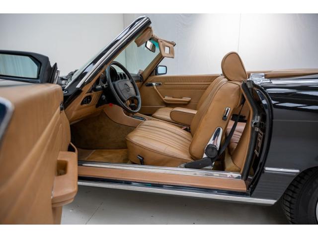 Photo Mercedes-Benz 380 SL '85 CH2909 image 4/6