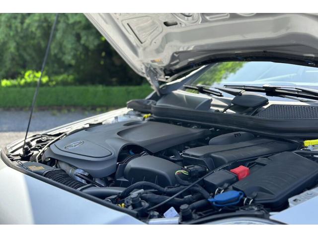 Photo Mercedes-Benz A 180 Business Line - 06 2017 image 4/6