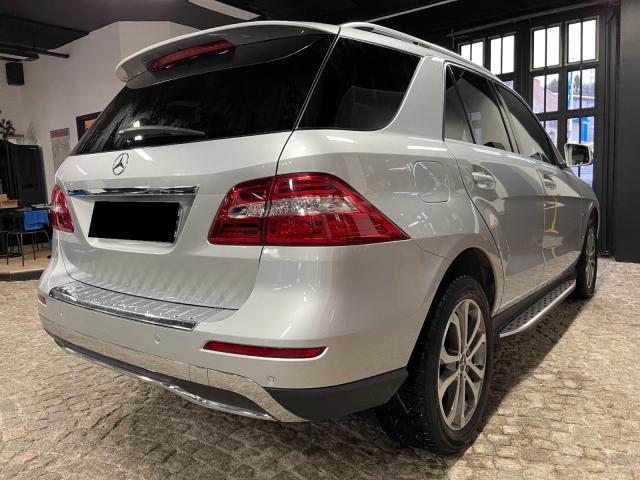 Photo Mercedes ML 350 BlueTEC 4MATIC Sport A image 4/5