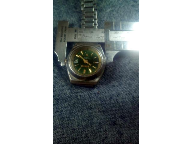 Photo Montre VAURIE Incabloc image 4/4