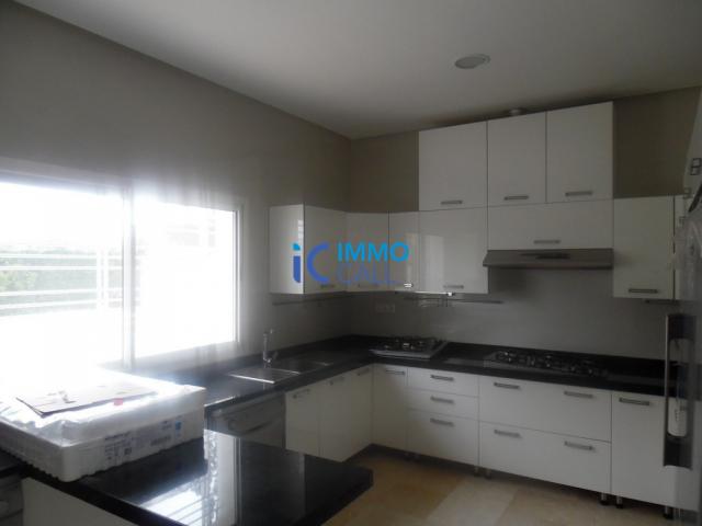 Photo Neuve villa de 550 m² en location située à Souissi image 4/5